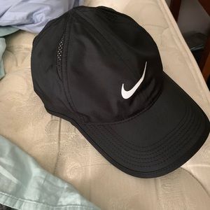 Unisex Black Nike Dri - Fit Hat